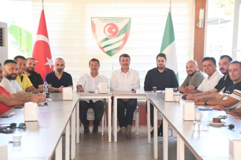 Anamur Belediyespor Kulübü Yeni Yönetimi İlk Toplantısını Gerçekleştirdi.