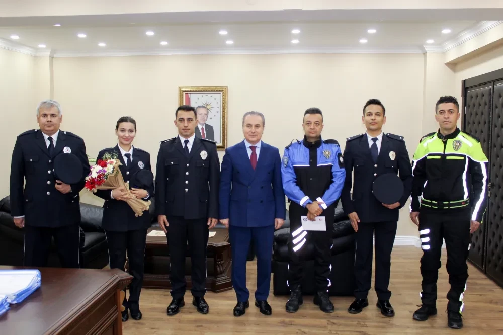 Anamur İlçe Emniyet Teşkilatından  Kaymakam Bozdemir’e, Polis Haftası Ziyareti 