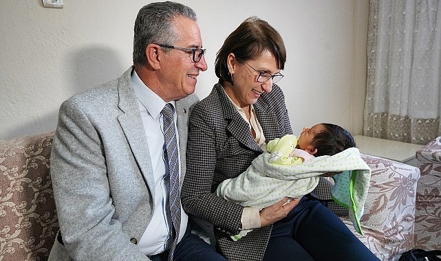 Gaziemir'de annelere ve bebeklerine özel hizmet