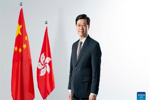 Xi, Hong Kong Özel İdari Bölgesi Amiri John Lee
