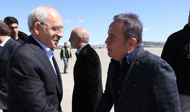 Antalya Büyükşehir Belediye Başkanı Muhittin Böcek: CHP Genel Başkanı Kemal Kılıçdaroğlu ile dördüncü kez deprem bölgesinde