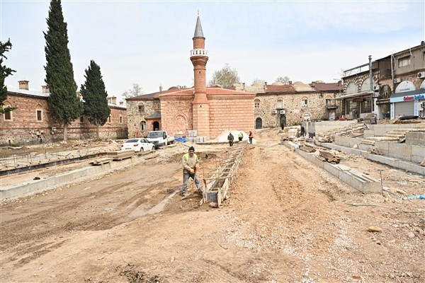 Bursa, Hanlar Bölgesi Çarşıbaşı Kentsel Dönüşüm Projesi’nde sona yaklaşıldı