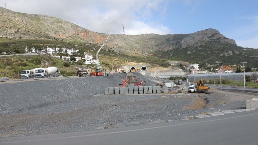 Akdeniz Karayolu (D-400) Bozyazı Çıkışı Tüneller Açılışa Hazırlanıyor