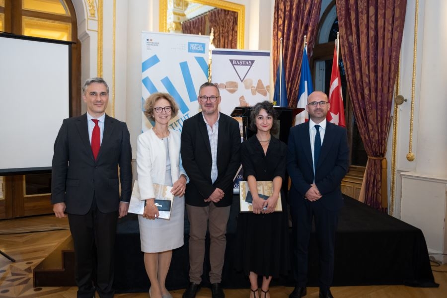 Institut français 2023 Çeviri Ödülü Tahsin Saraç anısına düzenleniyor
