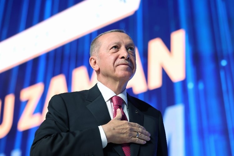 Cumhurbaşkanı Erdoğan: Kibir abidelerine 