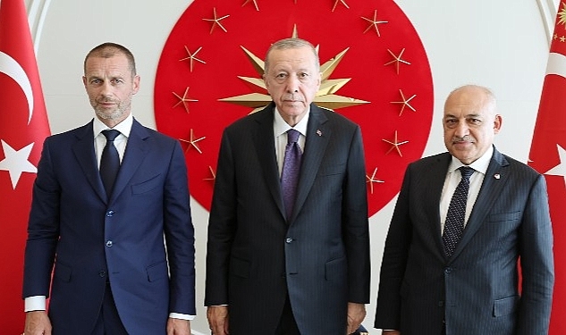 Cumhurbaşkanı Erdoğan, FIFA Başkanı Infantino ve UEFA Başkanı Ceferin'i Kabul Etti