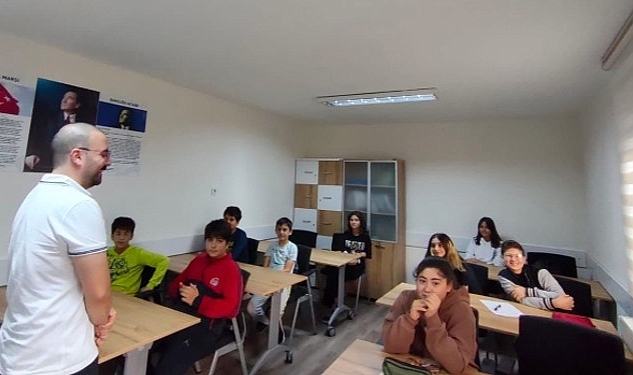 Çankaya Belediyesinden Öğrencilere Eğitim Desteği