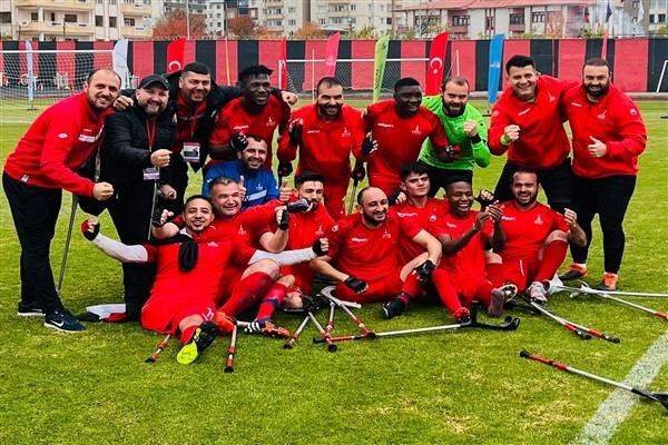 İzmir Ampute Futbol Takımı, Türkiye üçüncüsü oldu