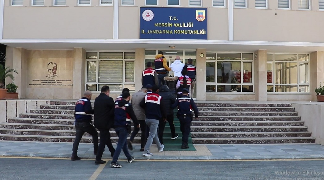Jandarma Yasadışı Bahis Çetesine Operasyon Düzenledi 11 Gözaltı
