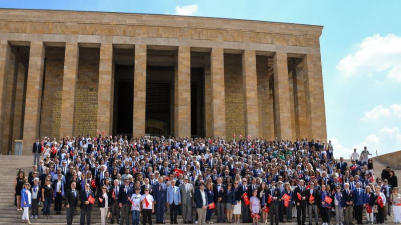 Ankara Ulus Rotary Kulübü Başkanı Şükrü Karabulut oldu