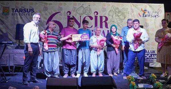 RENKLİ GÖRÜNTÜLERE SAHNE OLAN TARSUS 6. İNCİR FESTİVALİ, DOLUP TAŞTI