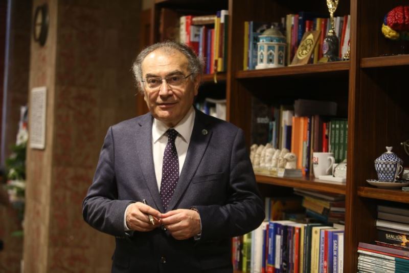 Prof. Dr. Nevzat Tarhan: “Yeme bozukluklarının sebebi duygusal ihtiyaçların karşılanmaması”