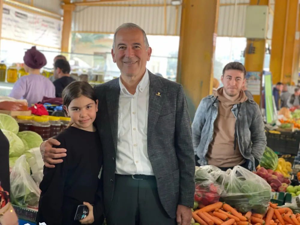 CHP Anamur Belediye Başkan Adayı Durmuş Deniz; Meclis Üyeleri İle Esnafı Gezdi