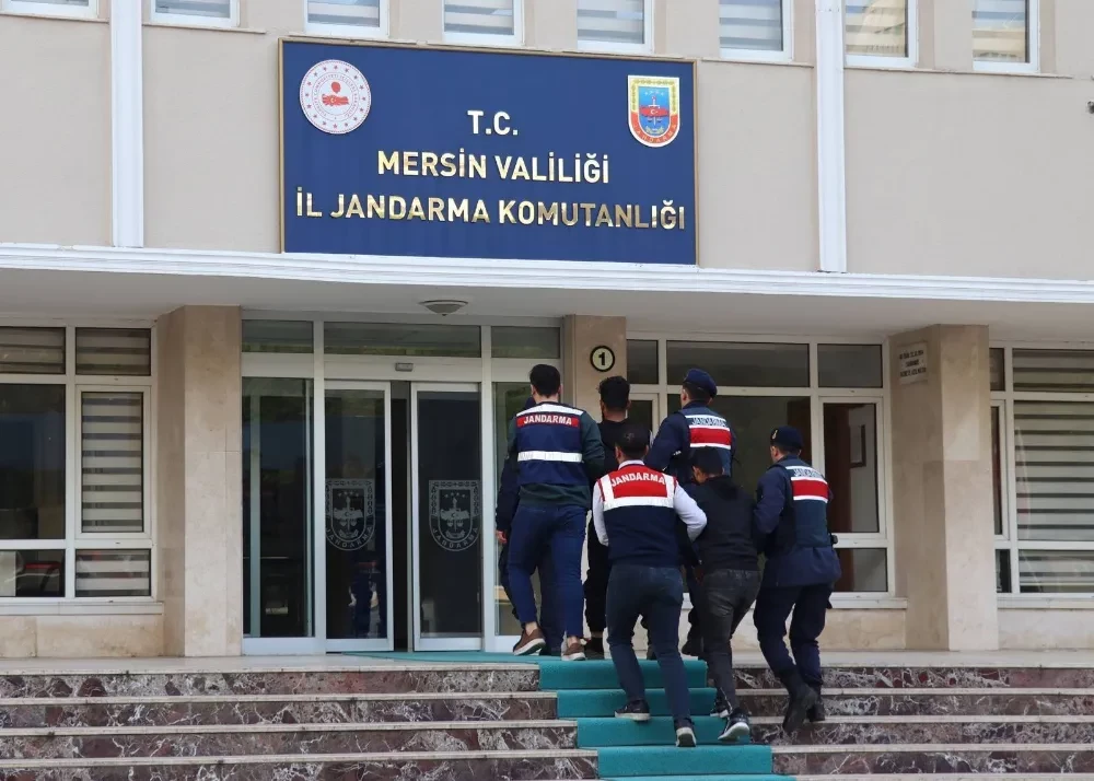 MİT ve Jandarmanın Ortak Operasyonunda 2 Terörist Yakalandı