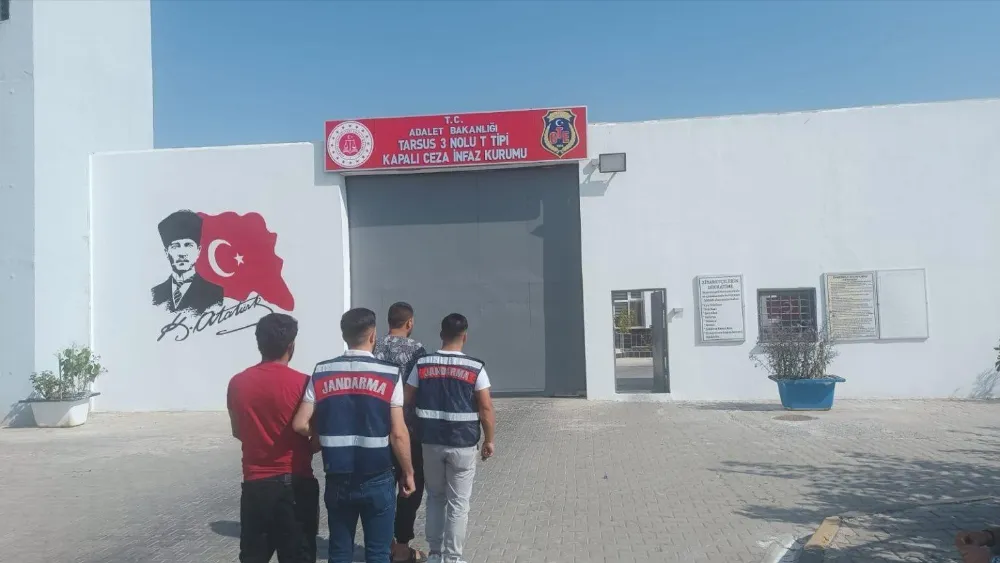MERSİN’DE DEAŞ’A ELEMAN TEMİN EDENLERE JANDARMA OPERASYONU