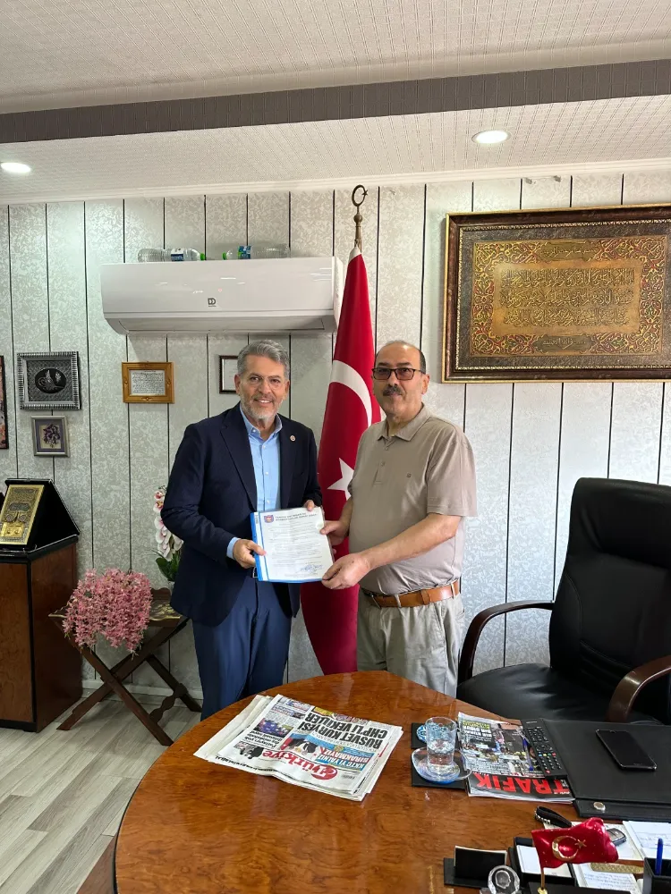 MHP MERSİN MİLLETVEKİLİ DR. LEVENT UYSAL “HAYIRLI GÜNLER KOMŞUM” ZİYARETLERİNE DEVAM EDİYOR