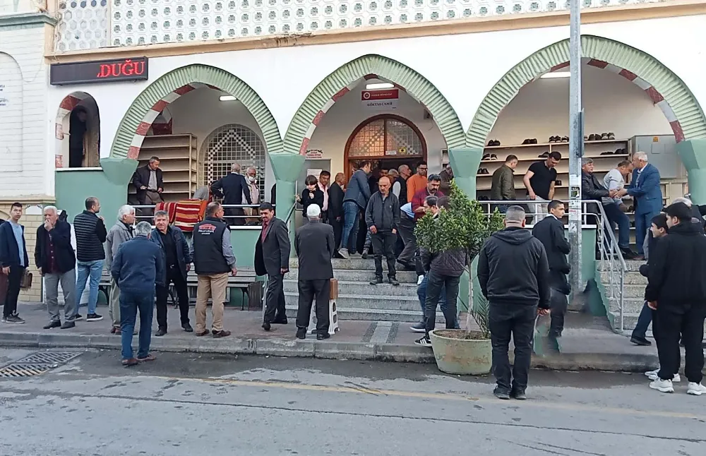 Anamur Ramazan Bayramına Kalplerde Sevgi Yüzlerde Tebessümle Girdi