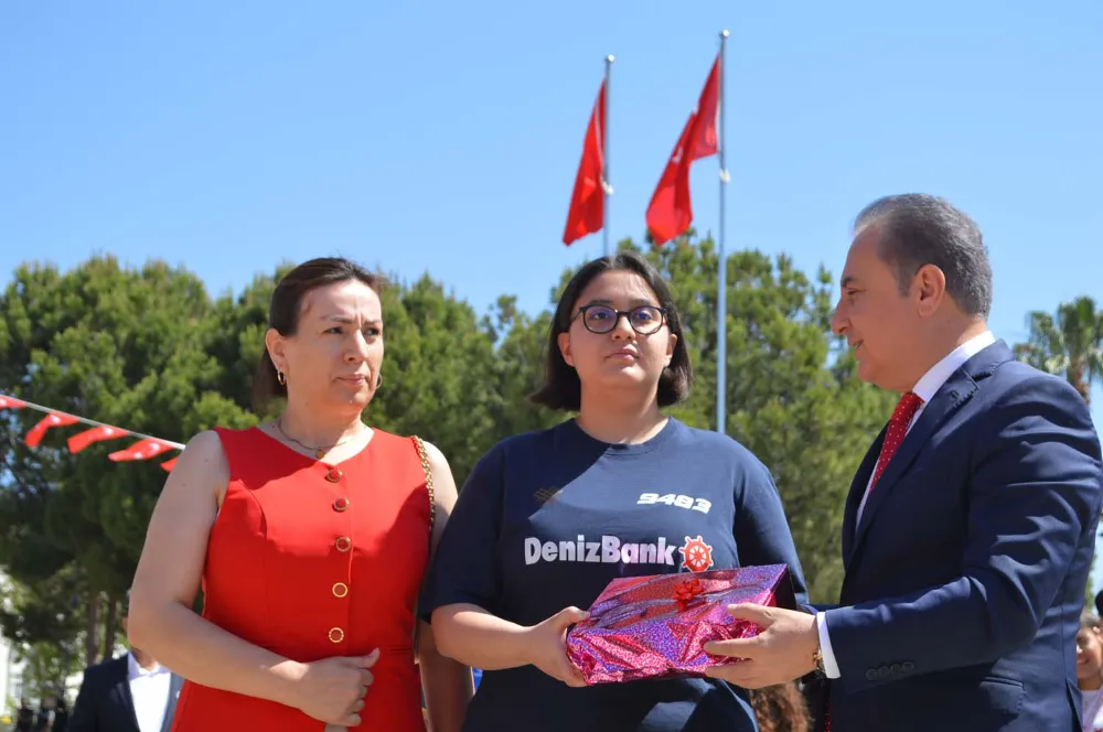 Gençlik ve Spor Bayramını Uluslararası Robot Yazılım Ödülü İle Taçlandırdı