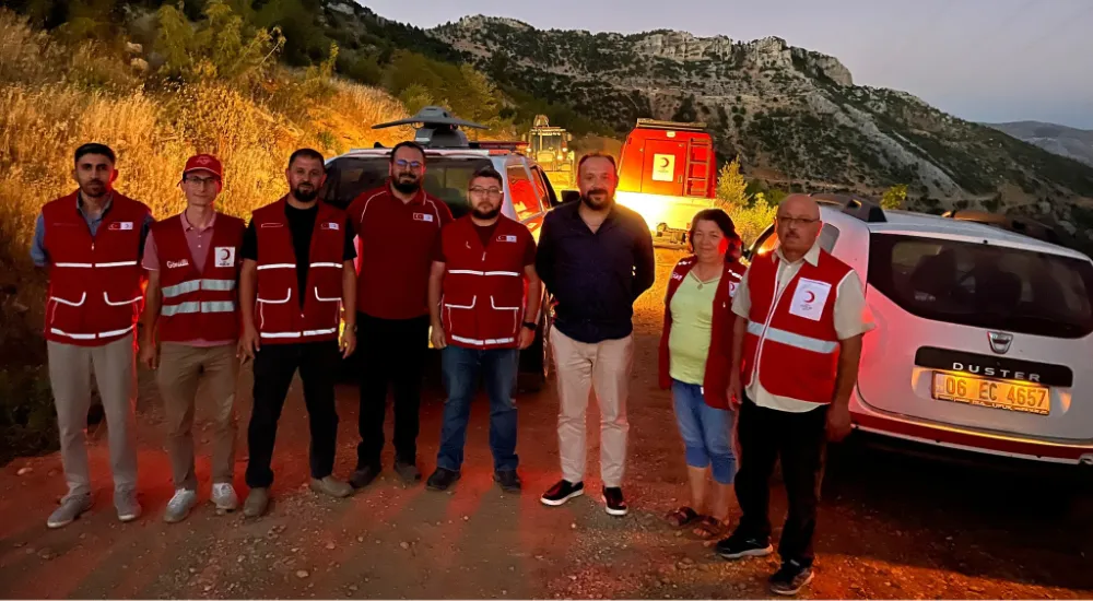 Kızılaydan Orman Yangınlarına Müdahale Eden Ekibe Lojistik Destek