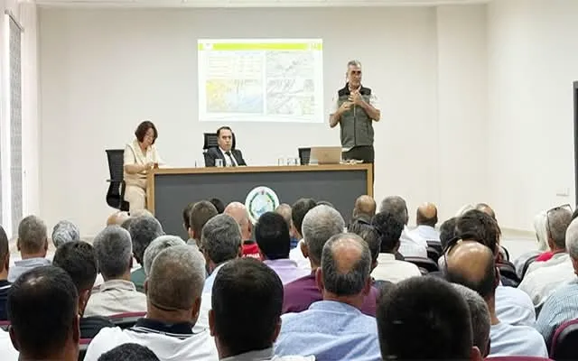 Kaymakam Duru Muhtarlarla Yaptığı Toplantıda Yangını Gündeme Aldı
