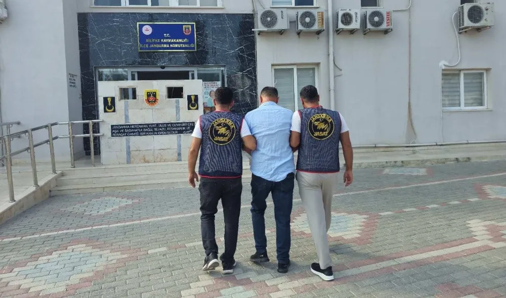 INTERPOL Tarafından Kırmızı Bültenle Aranan Dolandırıcı, JASAT Operasyonuyla Yakalandı 
