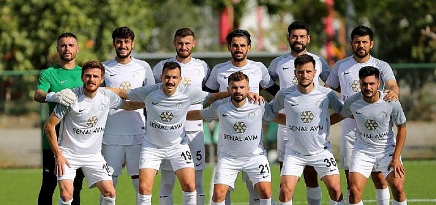 Burhaniye Belediyespor son hazırlık maçında şov yaptı.