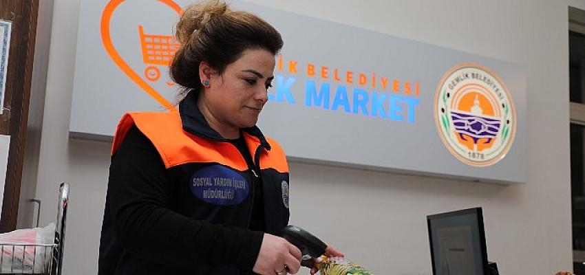 Gemlik’teki bu markette para geçmiyor