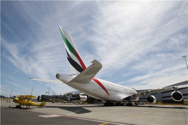 Emirates A380 Yeni Zelanda’ya iniş yaptı