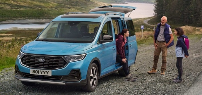 Ford, Hafta Boyu İş, Hafta Sonu Aile Keyfi İçin Yeni Tourneo Connect Aracını Tanıttı
