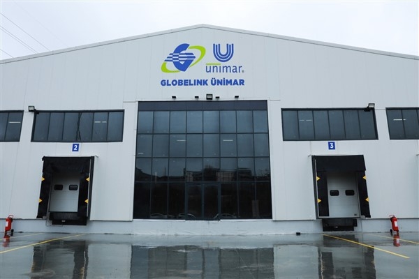 Globelink Ünimar, depo açılışını gerçekleştirdi