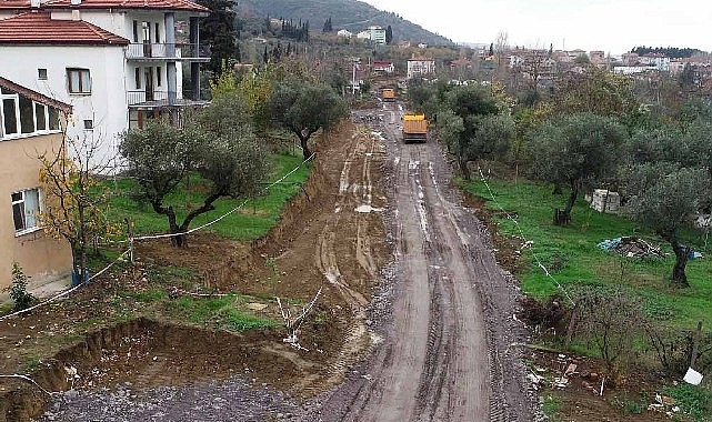 Kocaeli Büyükşehir'den Ereğli Mahallesi'ne yeni yan yol