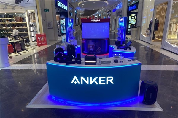 Anker, kiosk konseptiyle Akasya AVM’de