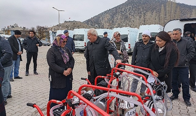 Bozkır'da Üreticilere Destek Sürüdür