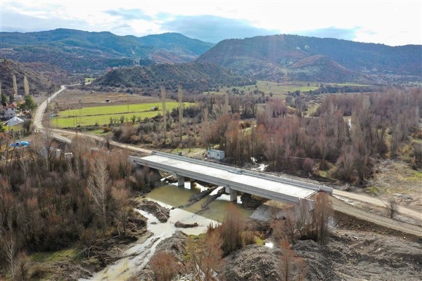 ABB, menfez ve dere geçiş köprüsü çalışmalarını sürdürüyor