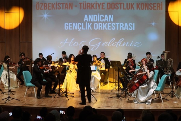 Andican Gençlik Senfoni Orkestrası Bağcılar’da konser düzenledi