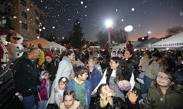 Efes Selçuk'ta Yeni Yıl Panayırı Başladı