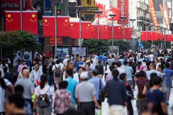Çin, iç tüketimi artırmak için kritik sektörlere teşvik kararı aldı