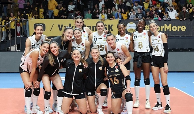 VakıfBank'ın ligdeki galibiyet serisi sürüyor