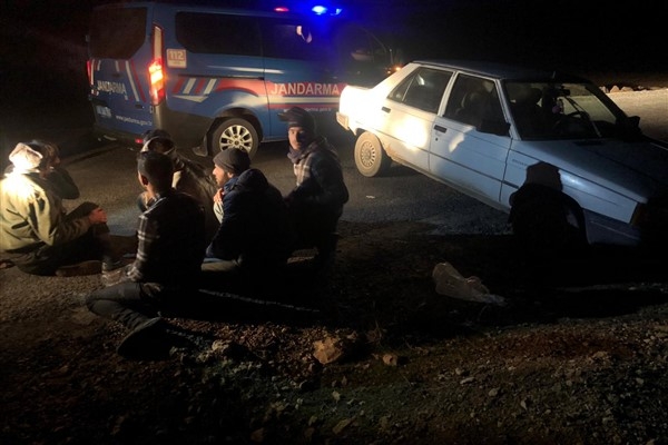 Şanlıurfa’da 83 düzensiz göçmen yakalandı