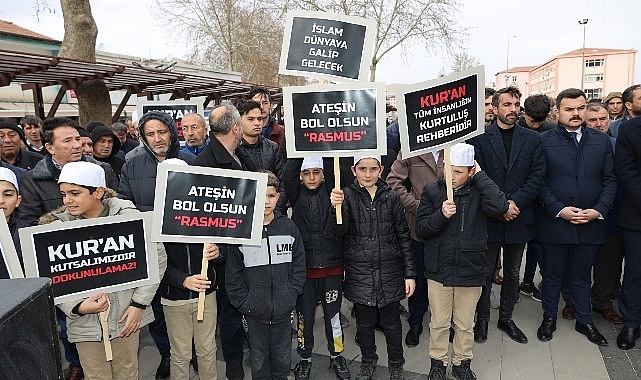 İsveç'te Kur'an-ı Kerim'in Yakılması Yahyalı'da Protesto Edildi