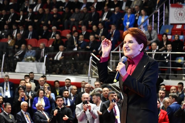 Akşener’den Cumhurbaşkanı Erdoğan’a başörtüsü tepkisi