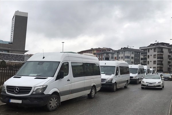 İSPARK, 66 bin servis aracı için ücretsiz otopark projesini başlattı