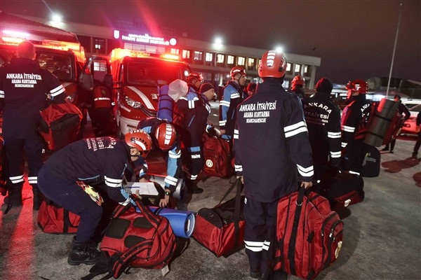 Başkan Yavaş: “Afetin yaralarını sarmak için aralıksız çalışacağız”