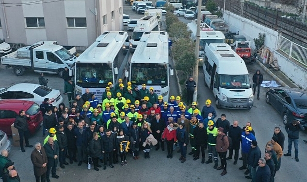 Konak'tan Hatay'a yardım konvoyu yola çıktı