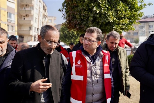 İmamoğlu: ″Güçlü olun, hep beraber ayağa kalkacağız″