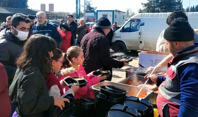 Keçiören Belediyesi'nden Kahramanmaraş'ta 3 Öğün Yemek Hizmeti