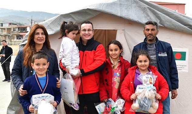 Başkan Kanar Hatay Arsuz'un Yaralarını Sarıyor