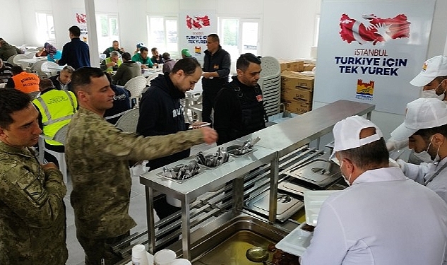 Nurdağı'nda Açılan 'Mehmet Camlı Aşevi' Günde 10 Bin Kişiye Sıcak Yemek Dağıtacak