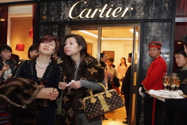 Çinli zenginler, lüks tüketimlerinde Fransız markalarını tercih ediyor
