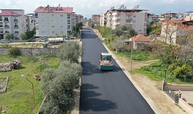 Aydın Büyükşehir Belediyesi Kuyucuk'ta Yol Yapım Çalışmalarını Sürdürüyor